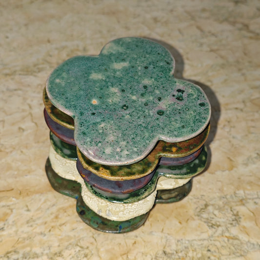 # HUMANEHUMANELY— CLOVER 003