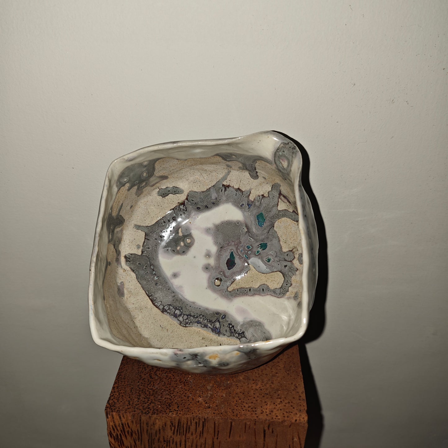 # HUMANEHUMANELY —  KATAKUCHI SQUARE