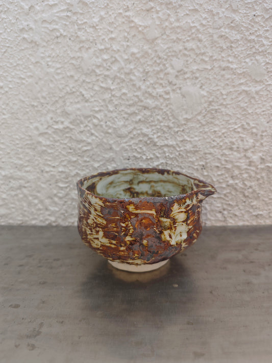 PORCELAIN SERIES — KATAKUCHI IRON 001