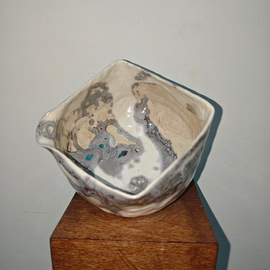 # HUMANEHUMANELY—KATAKUCHI ∅13 [COPPER SERIES 001] SQUARE